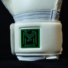 Load image into Gallery viewer, Monté Champ Hybrid Limited Edition