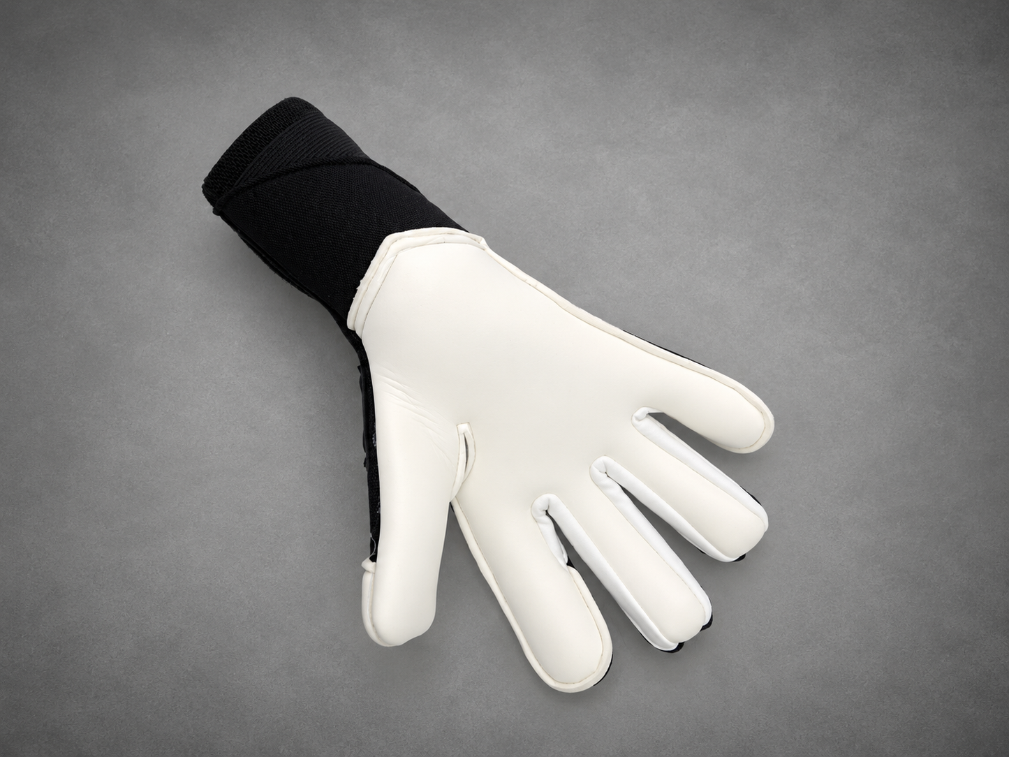Noir Blanc Hybrid JNR