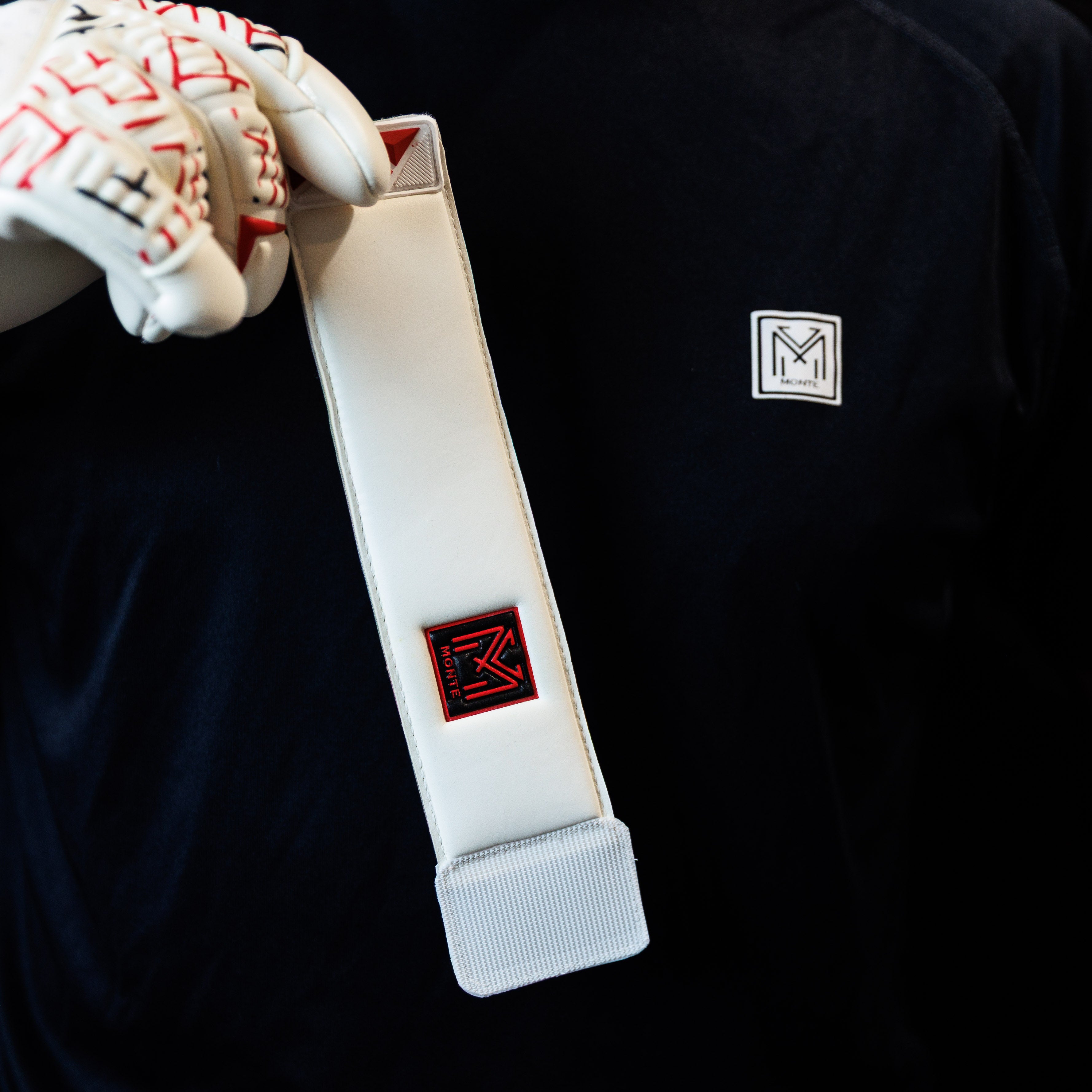 Monté Rouge Elitea JNR Negative